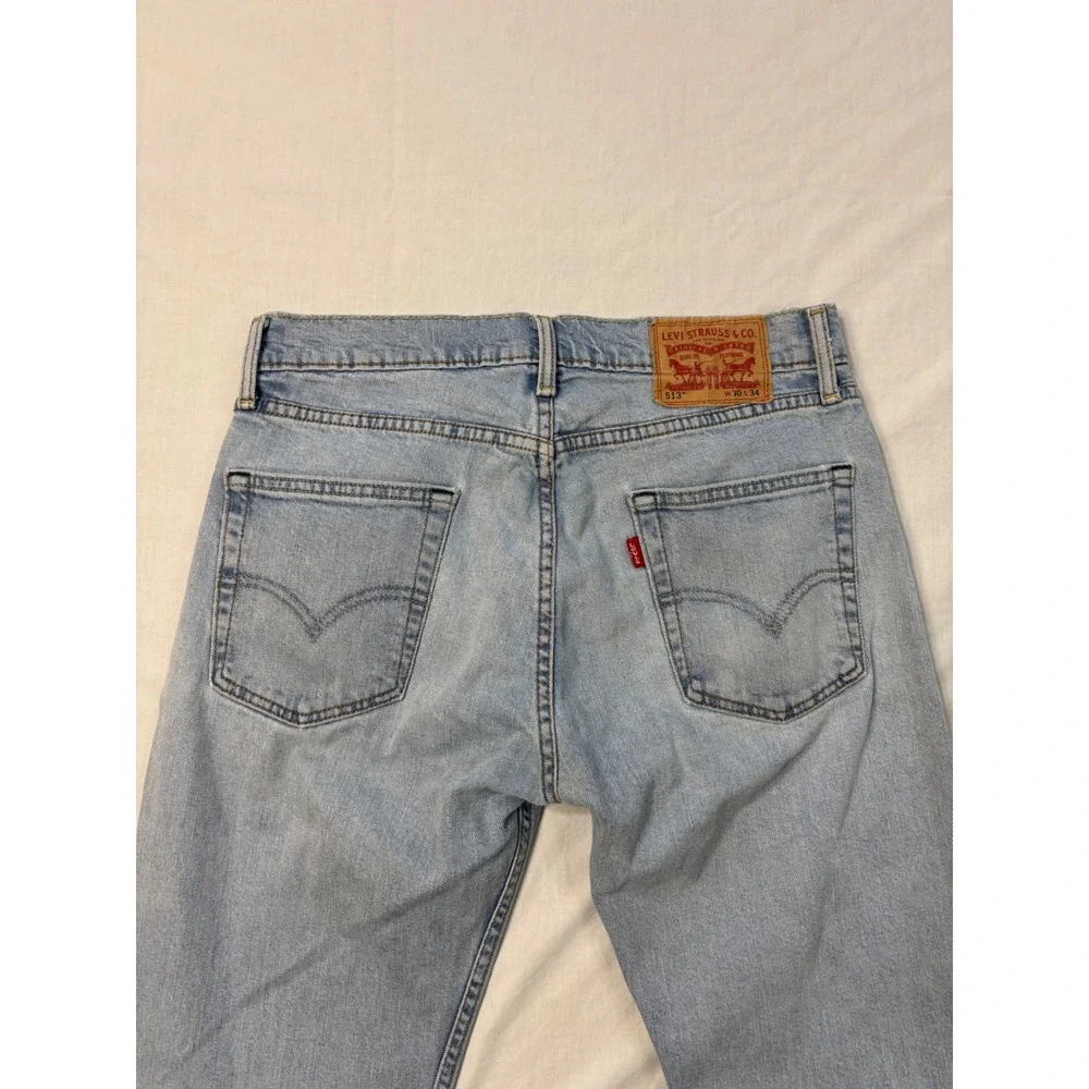 Levis 513 Slim Straight Light Wash Frayed Hem Jeans 30x34 Mens Blue